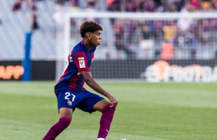 برشلونة يستعد لتسليم لامين يامال رقم 10 بعد رحيل فاتي
