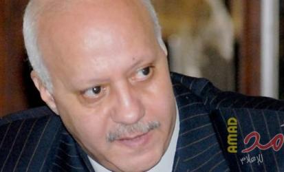 فـي صـلات الاقـتـصـاد والـسّـيـاسـة